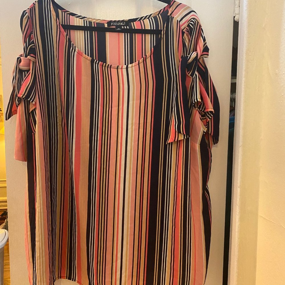 Striped tie sleeve blouse